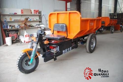 2噸福田電動礦用<a href='http://www.hehe14.com/chanpin/nyysc/' target='_blank'><u>三輪車</u></a>